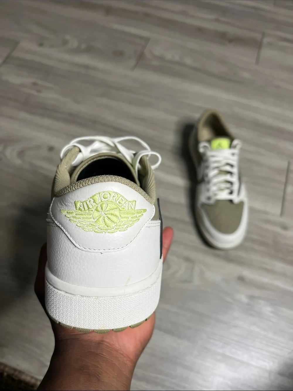 Air Jordan 1 Retro Low Golf Travis Neutral Olive (12)